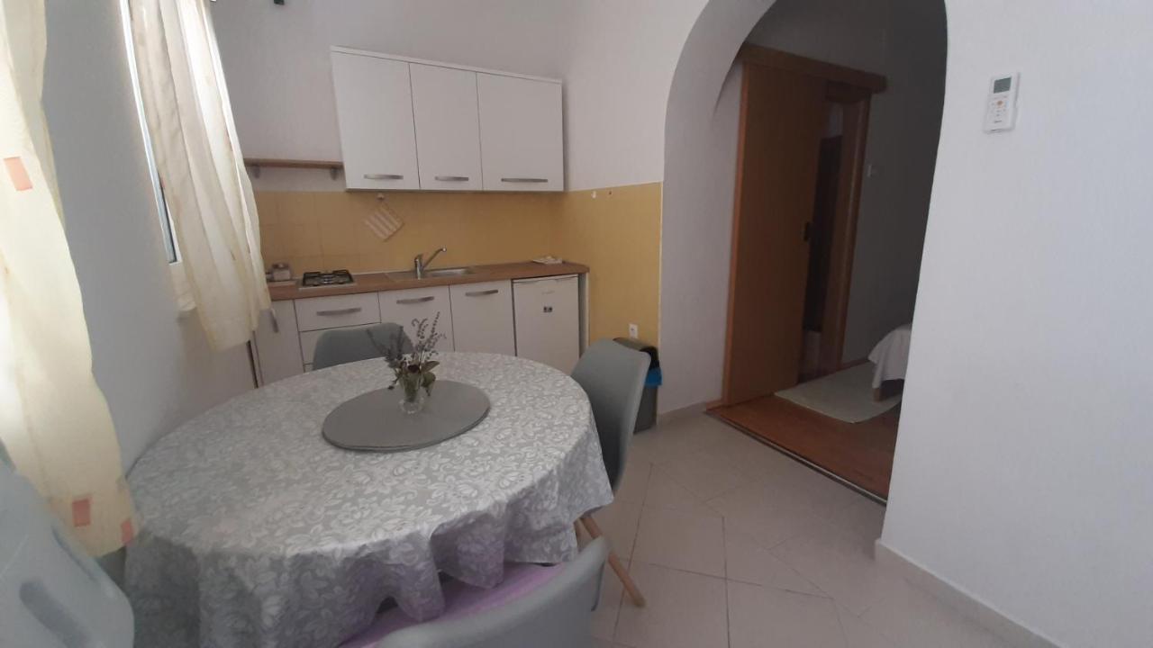 Apartments Kekica Novalja Luaran gambar