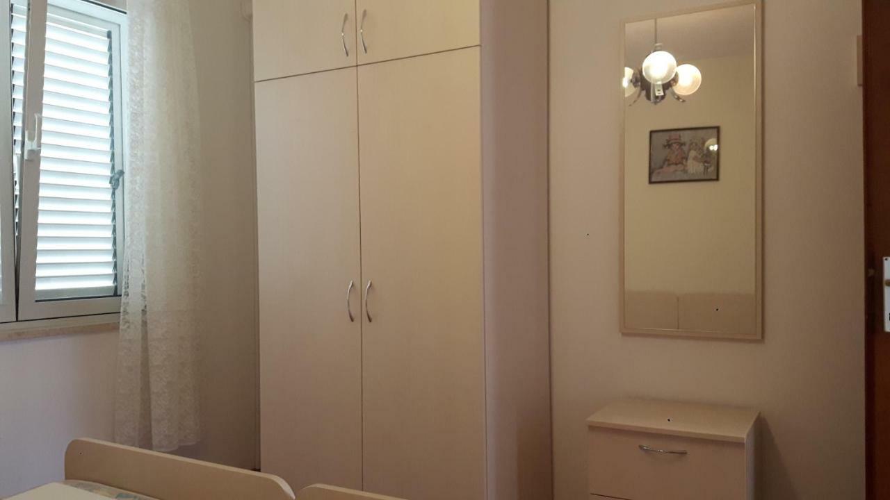 Apartments Kekica Novalja Luaran gambar